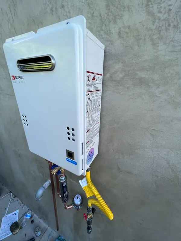 Tankless water heater installation for Adobe Highlands homes
